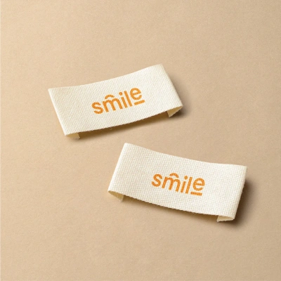 Nhãn in may cổ áo